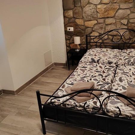 Apartments Laguna Gisela Изола Экстерьер фото