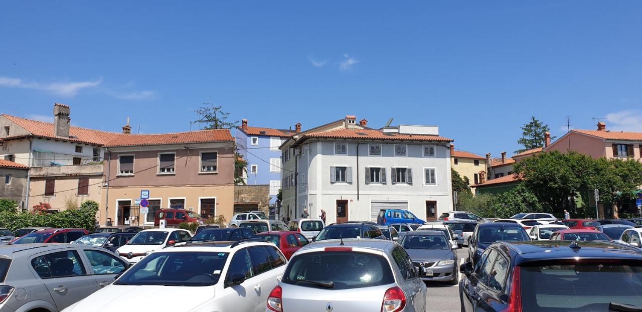 Apartments Laguna Gisela Изола Экстерьер фото